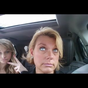 Meet your Posher, Dawn